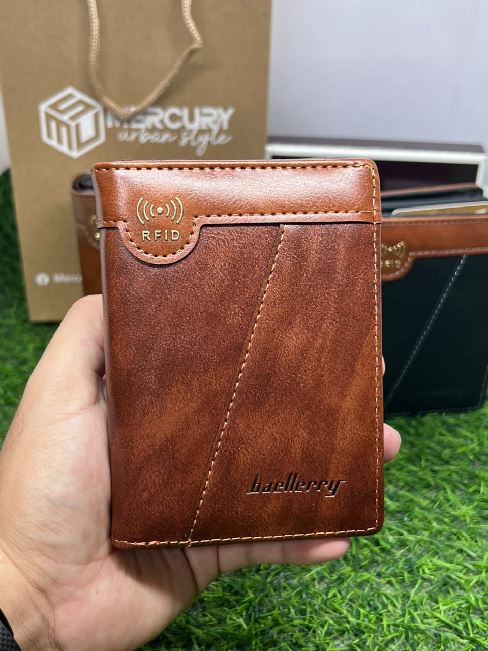 BILLETERA VINTAGE CABALLEROS