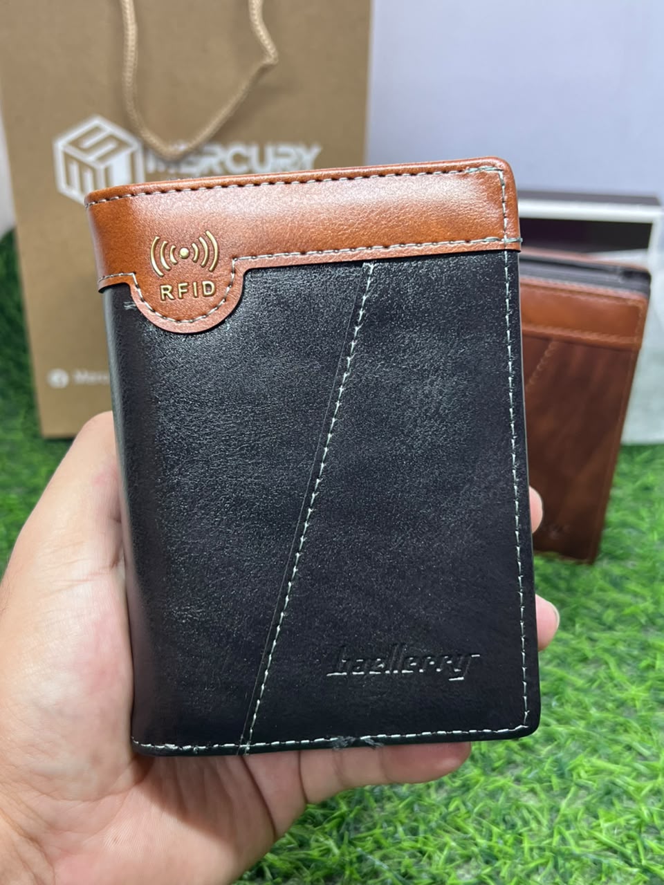 BILLETERA VINTAGE CABALLEROS